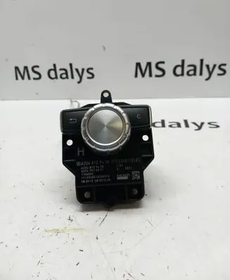 Multifunctional control switch/knob