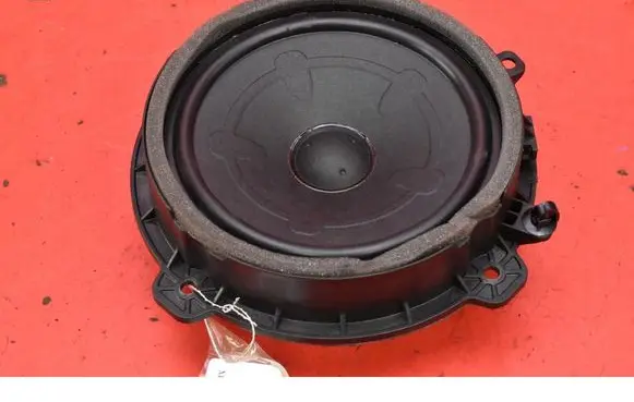 KIA Sportage Subwoofer speaker 
