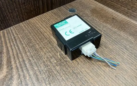 Toyota Corolla Verso E121 Central body control module 2513000100 8974113040