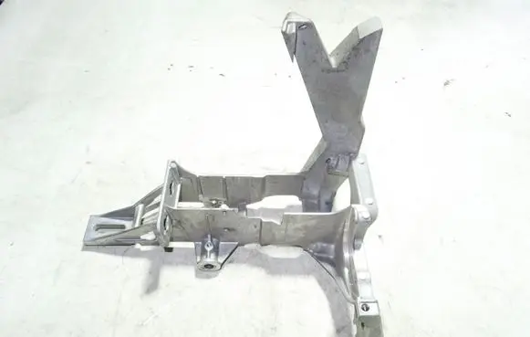 Audi A4 S4 B7 8E 8H Brake pedal bracket assembly 8E1721117D