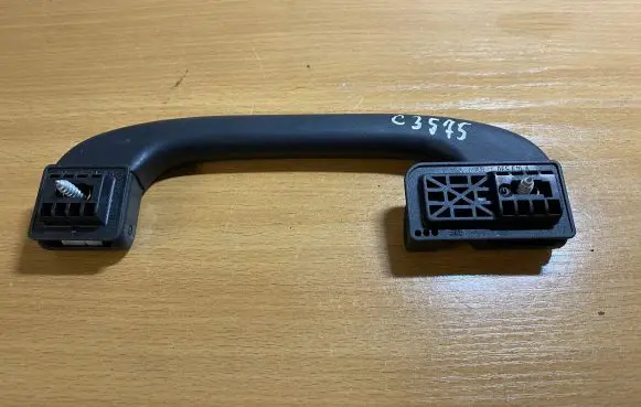 BMW 3 E90 E91 Front interior roof grab handle 9143530 C3575