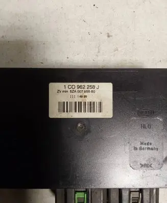 Volkswagen Golf IV Comfort/convenience module 1C0962258J