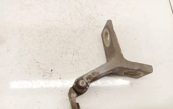 Audi 80 90 S2 B4 Rear door lower hinge