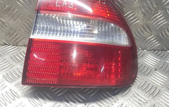 Volvo S40, V40 Rear/tail lights 08289