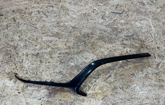 Mazda 3 Front grill BCKN-50771 S2501M410