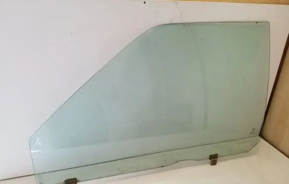 Opel Frontera A Front door window glass four-door