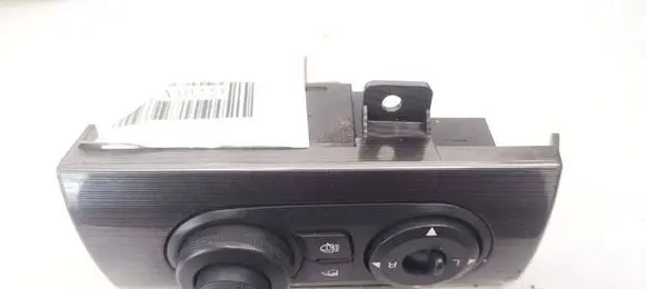 Chevrolet Captiva Light switch
