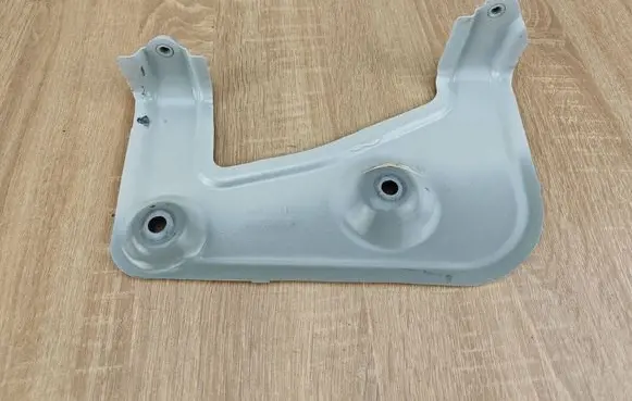 BMW X6 G06 Fender mounting bracket 7418220