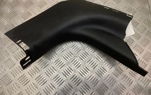 Ford Mustang VI Front sill trim cover FR3B6302348AFW