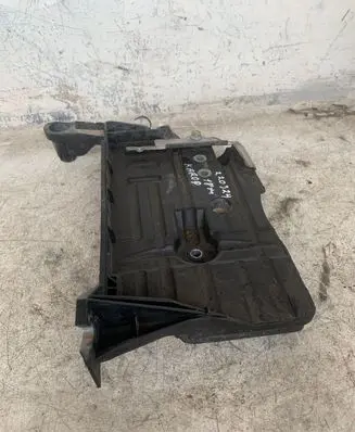 Skoda Karoq Battery tray 