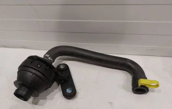 Chevrolet Camaro Intake resonator 23340377