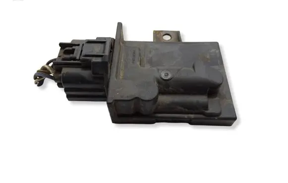 Land Rover Discovery Sport Fuel injection pump control unit/module FK729D370AD 62221792 030616