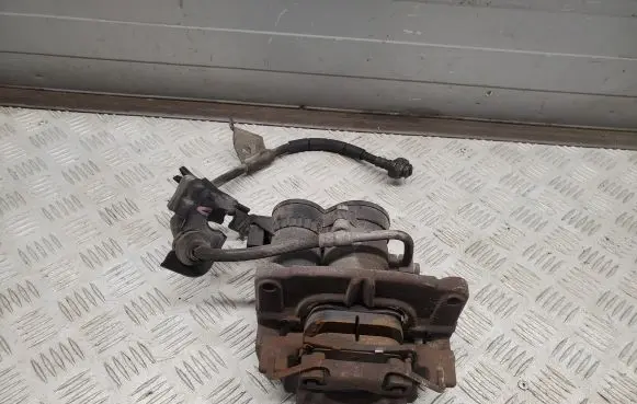 Chrysler Pacifica Rear brake caliper 6426246