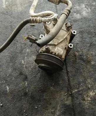Hyundai ix35 Air conditioning (A/C) compressor (pump) F500DX9FA04