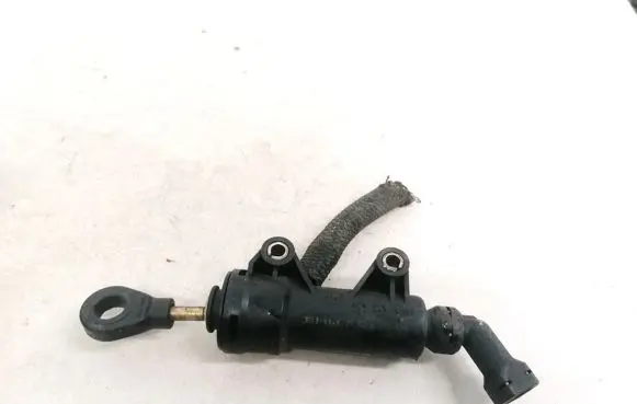 Clutch master cylinder