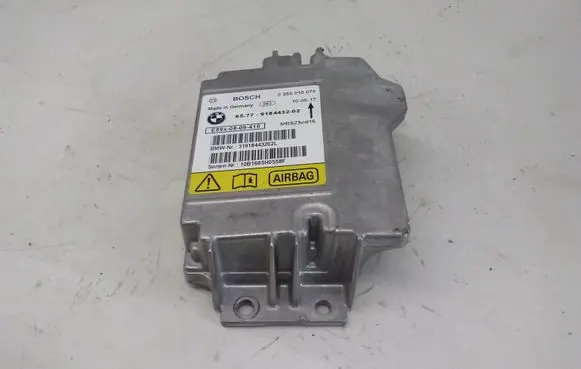BMW 1 E82 E88 Airbag control unit/module 9184432 0285010070