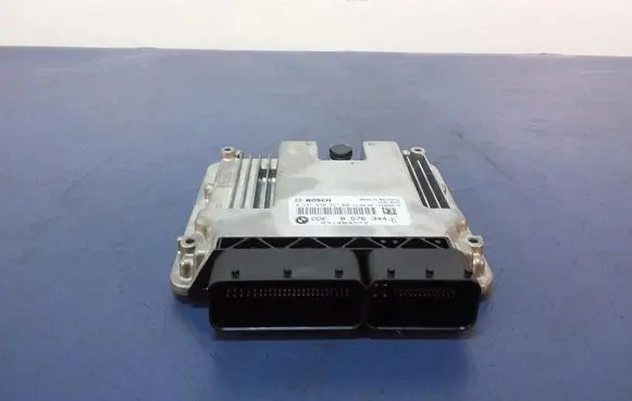 BMW 3 GT F34 Engine control unit/module ECU 8576344