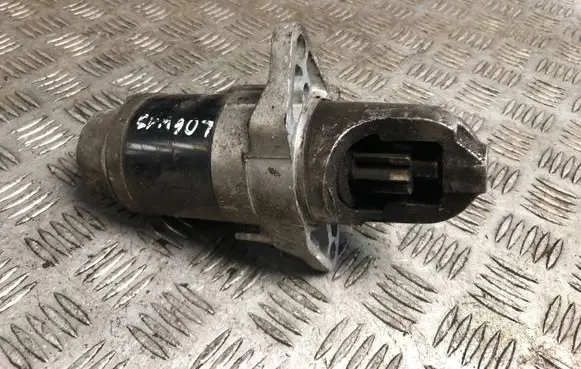 Subaru Legacy Starter motor 23300AA450 M000T30471