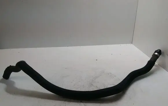 Land Rover Evoque I Engine coolant pipe/hose
