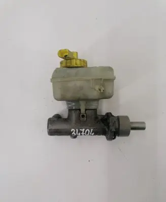 Volkswagen Golf IV Master brake cylinder 21027099
