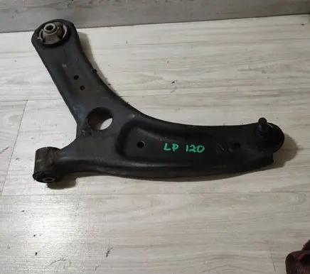 Hyundai i20 (GB IB) Front control arm LP120