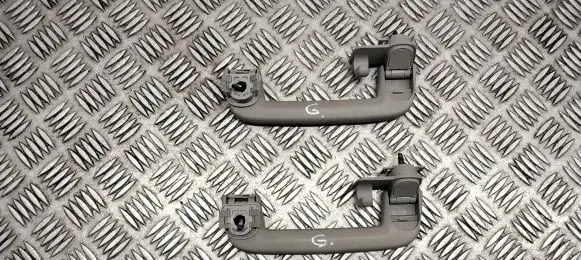 Volvo V70 Rear interior roof grab handle