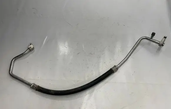 Subaru Outback (BS) Air conditioning (A/C) pipe/hose