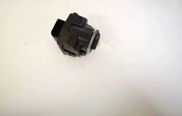 Headlight level adjustment motor