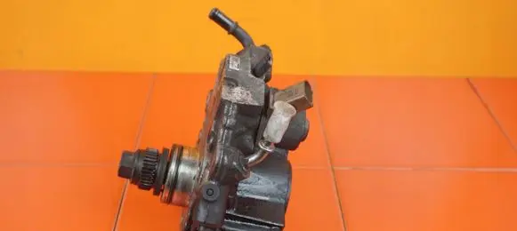 Mercedes-Benz Sprinter W906 Fuel injection high pressure pump A6510702601 651955