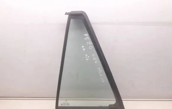 Peugeot 406 Rear side window