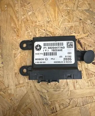 Dodge Durango Parking PDC control unit/module 68204477ad