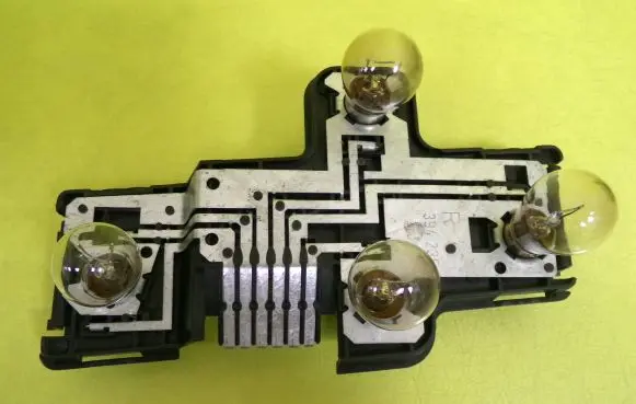 Opel Vectra A Tail light bulb cover holder 394240