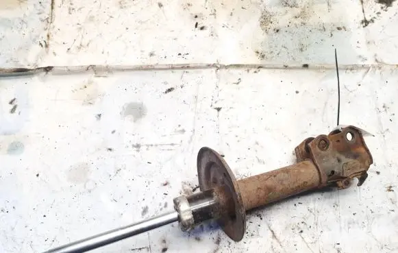 Toyota Yaris Front shock absorber/damper