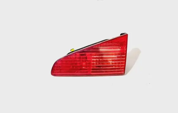 Peugeot 607 Tailgate rear/tail lights 2543D