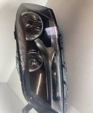 Volkswagen PASSAT B7 Headlight/headlamp 471444415