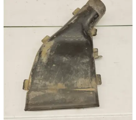 Mercedes-Benz E W124 Other engine bay part 6010940011