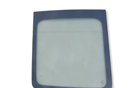 Volkswagen Caddy Rear side window 2K0845332L