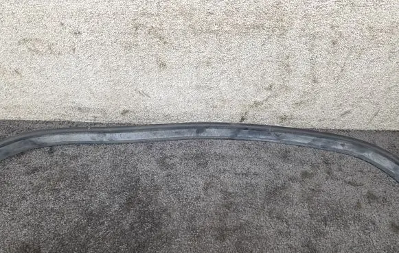 Mini One - Cooper F56 F55 Engine compartment rubber 7300560