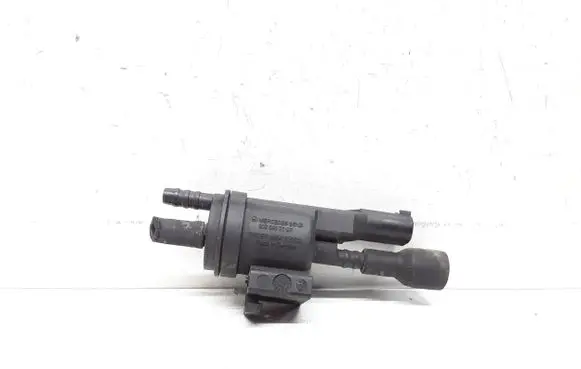 Mercedes-Benz E W212 Valve vacuum 0025407097