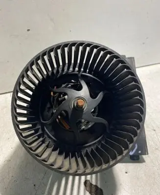 Audi TT Mk1 Heater fan/blower H35657860E