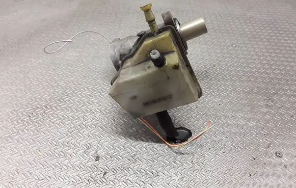 Renault Espace - Grand espace IV Master brake cylinder 8200181766A