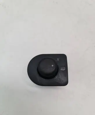 Volkswagen Golf IV Wing mirror switch 1J2959565F 0864