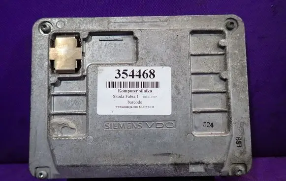 Skoda Fabia Mk1 (6Y) Engine control unit/module ECU 03D906033C