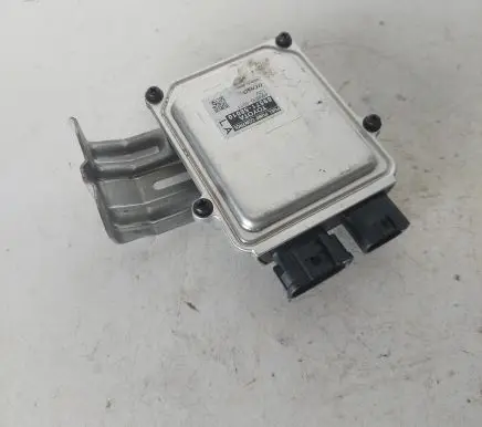 Lexus RX 450H Fuel injection pump control unit/module 8957158010 4998001011