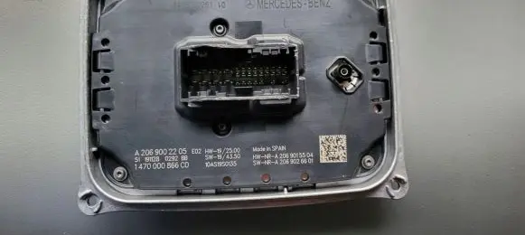 Mercedes-Benz C W206 Voltage converter/converter module 