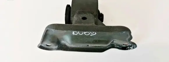 Mitsubishi Outlander Engine mount bracket