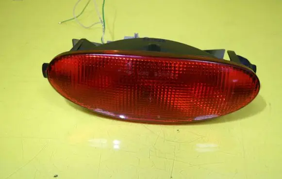 Peugeot 206 Third/center stoplight 004005
