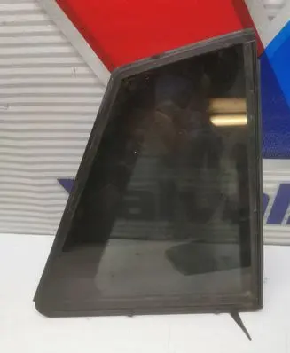Mercedes-Benz GLE (W166 - C292) Rear vent window glass A2927300455 512188AD 32388