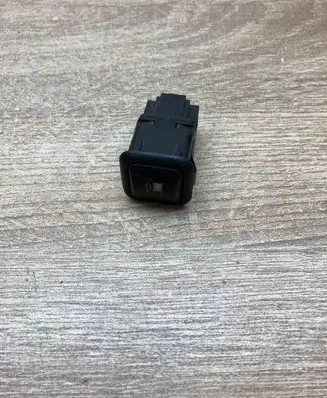Volkswagen PASSAT B5 Fuel tank opening switch 3B0959833A