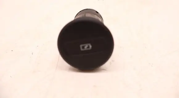 Volvo XC60 AUX in-socket connector 32371568